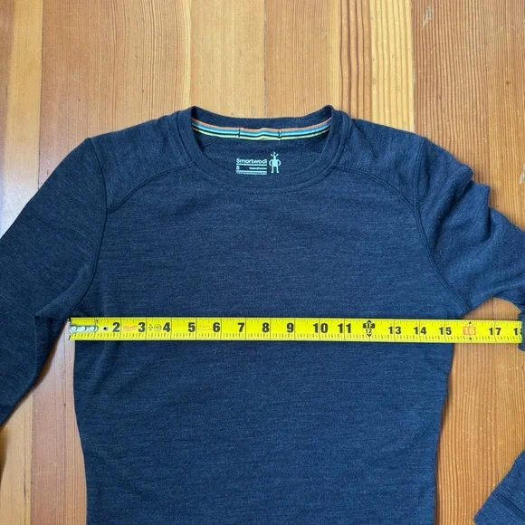 SMARTWOOL Women's Classic Thermal Merino Base Layer Crew sz Small Heather Gray - Picture 5 of 9